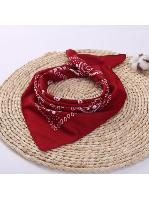 Кърпа за глава бандана Bandana в тъмночервено Кърпа за глава бандана Bandana в тъмночервено