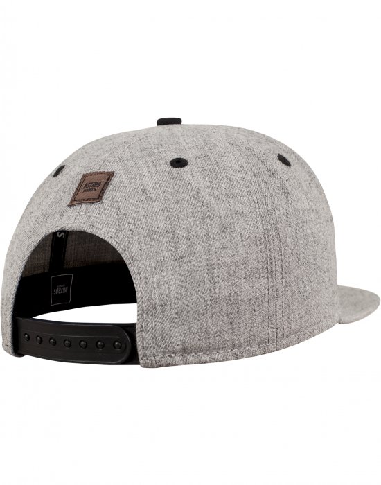 Шапка с козирка в сиво Letter Snapback D, Urban Classics, Шапки с козирка - Complex.bg