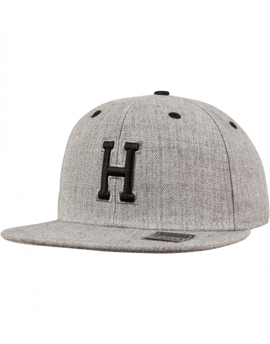 Шапка с козирка в сиво Letter Snapback H, Urban Classics, Шапки с козирка - Complex.bg