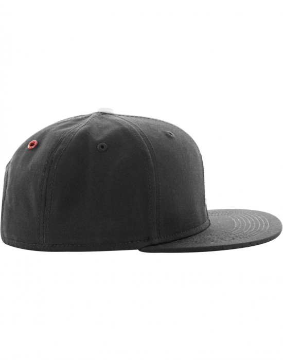 Шапка с козирка в сиво Letter Snapback W, Urban Classics, Шапки с козирка - Complex.bg