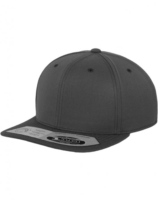 Шапка с козирка в тъмносиво 110 Fitted Snapback, Urban Classics, Шапки с козирка - Complex.bg