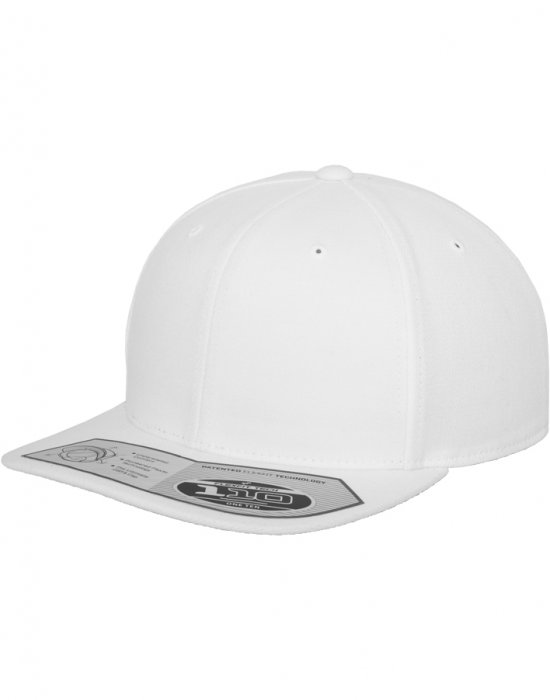 Шапка с козирка в бяло 110 Fitted Snapback, Urban Classics, Шапки с козирка - Complex.bg