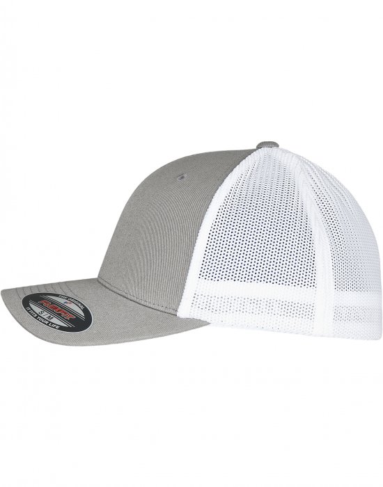 Шапка с козирка в сиво и бяло Flexfit Trucker Recycled Mesh, Urban Classics, Шапки с козирка - Complex.bg