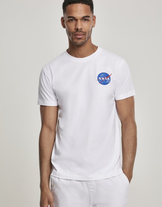 Купи Мъжка бяла тениска Mister Tee NASA Logo Embroidery, Mister Tee, Тениски онлайн - Complex.bg Мъжка бяла тениска Mister Tee NASA Logo Embroidery, Mister Tee, Тениски - Complex.bg