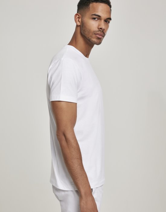 Купи Мъжка бяла тениска Mister Tee NASA Logo Embroidery, Mister Tee, Тениски онлайн - Complex.bg Мъжка бяла тениска Mister Tee NASA Logo Embroidery, Mister Tee, Тениски - Complex.bg