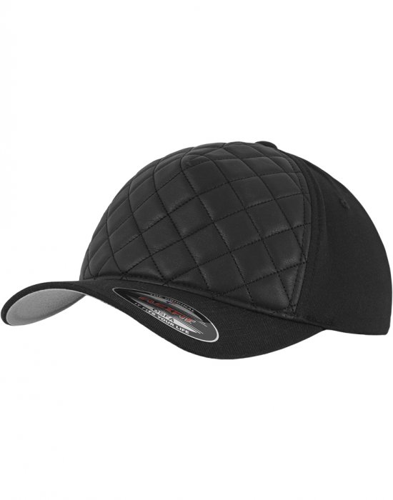 Шапка с коризка черна Diamond Quilted Flexfit, Urban Classics, Шапки с козирка - Complex.bg