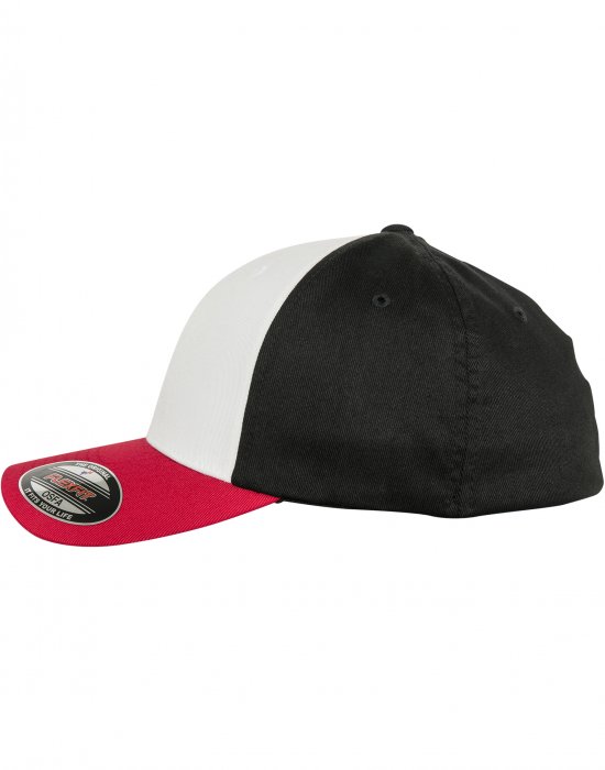 Шапка с козирка 3 Tone Flexfit red/white/black, Urban Classics, Шапки с козирка - Complex.bg