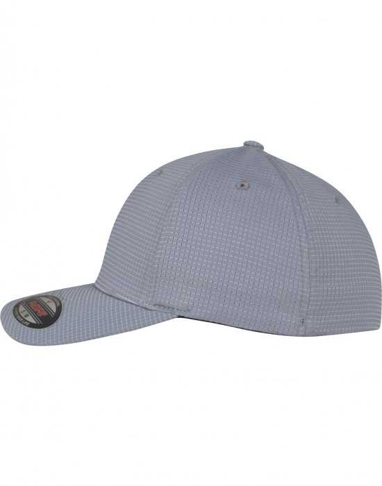 Шапка с козирка в сиво Flexfit Hydro-Grid Stretch Cap, Urban Classics, Шапки с козирка - Complex.bg