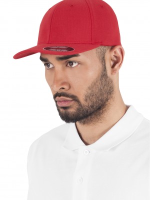 Шапка с козирка в червено Flexfit Double Jersey Шапка с козирка в червено Flexfit Double Jersey