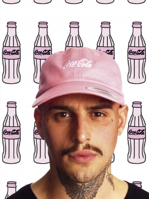 Шапка с козирка MERCHCODE Coca Cola Logo в розово