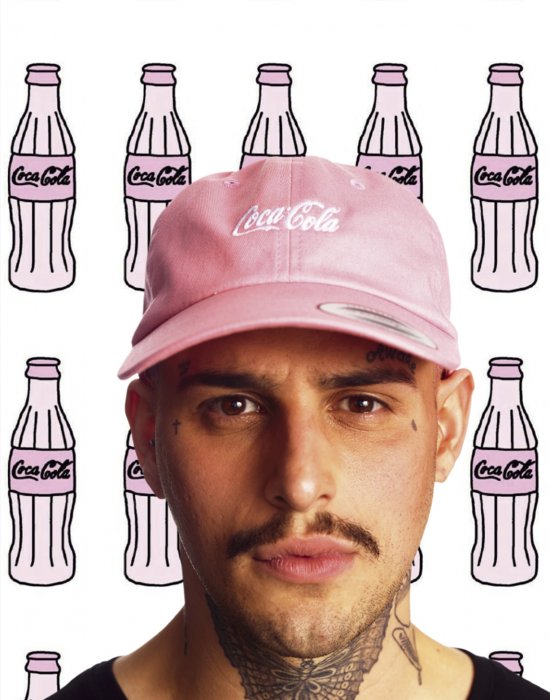 Шапка с козирка MERCHCODE Coca Cola Logo в розово, MERCHCODE, Шапки с козирка - Complex.bg