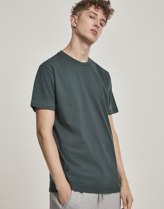 Мъжка тениска в зелено Urban Classics Basic Tee, Urban Classics, Тениски - Complex.bg