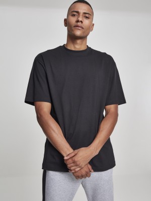 Мъжка тениска в черно Urban Classics Tall 