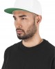 Шапка с козирка в бяло Classic 5 Panel Snapback, Urban Classics, Шапки с козирка - Complex.bg