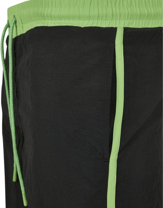Мъжки бански в черно с неоново зелено Urban Classics Retro, Urban Classics, Къси панталони - Complex.bg