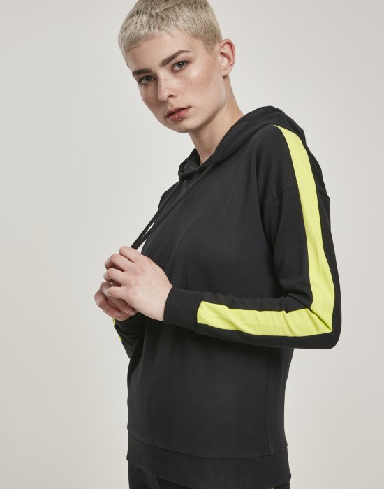 Дамски суичър в черно Urban Classics Ladies Neon Shoulder Stripe Hoody, Urban Classics, Суичъри - Complex.bg