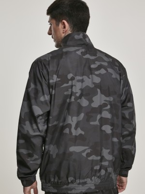 Мъжко яке в камуфлажен цвят от Urban Classics Camo Track 