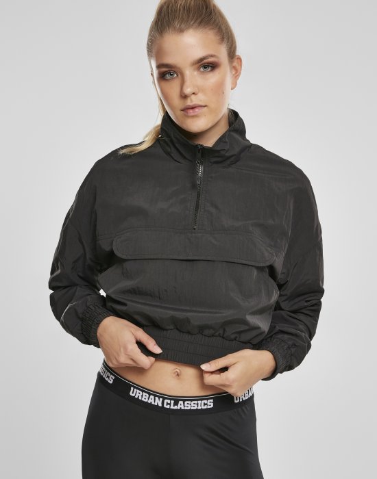 Дамско яке в от Urban Classics Ladies Cropped Crinkle Nylon Pull Over, Urban Classics, Якета - Complex.bg