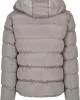 Мъжко яке в сиво от Urban Classics Hooded Puffer, Urban Classics, Зимни якета - Complex.bg