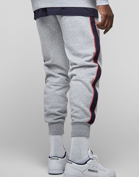 Мъжко долнище в сиво C&S CSBL Worldwide Classic Sweatpants, Cayler & Sons, Панталони - Complex.bg