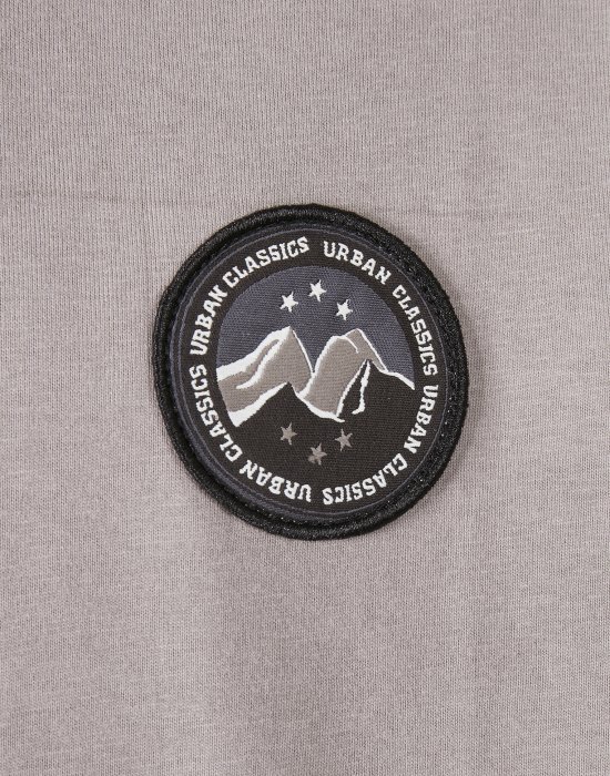 Мъжка блуза в бежово Urban Classics Hiking Patch LS, Urban Classics, Блузи - Complex.bg