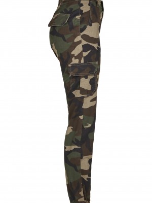 Дамски карго панталон в зелен камуфлажен цвят Urban Classics Ladies High Waist Camo Cargo Pants