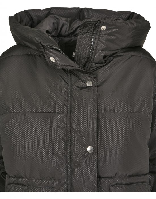 Дамско яке в черно Urban Classics Ladies Oversized Hooded Puffer, Urban Classics, Якета - Complex.bg