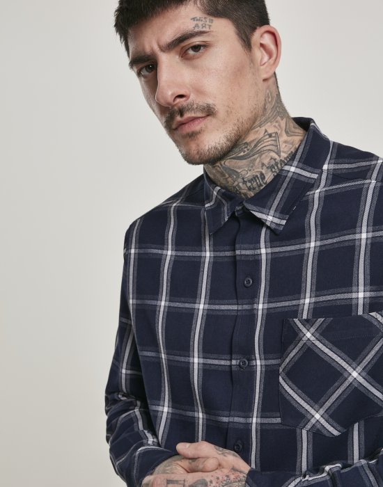 Мъжка карирана риза в тъмносиньо и бяло Urban Classics Basic Check Shirt, Urban Classics, Ризи - Complex.bg