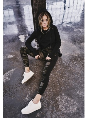 Дамски суичър в черно Urban Classics Ladies Polar Fleece Zip Hoody 