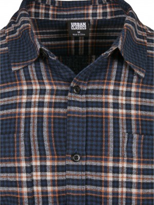 Мъжка риза в тъмносиньо каре от Urban Classics Checked Campus Shirt  Мъжка риза в тъмносиньо каре от Urban Classics Checked Campus Shirt