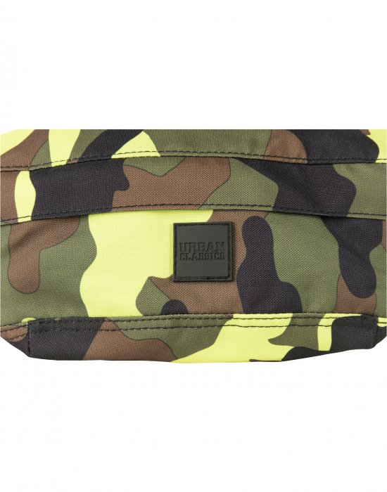 Чанта за рамо в жълт камуфлаж URBAN CLASSICS CAMO SHOULDER BAG, Urban Classics, Чанти и Раници - Complex.bg