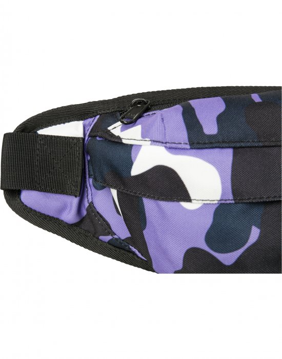 Чанта за рамо в лилав камуфлаж URBAN CLASSICS CAMO SHOULDER BAG, Urban Classics, Чанти и Раници - Complex.bg