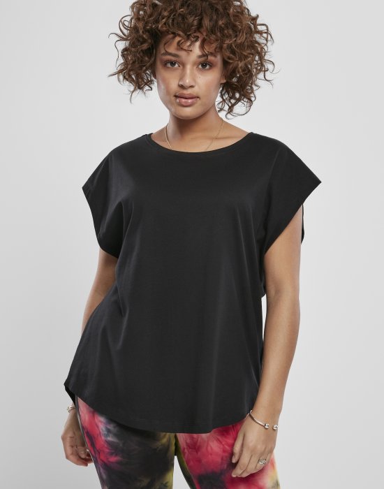 Дамска тениска в черен цвят Urban Classics Ladies Basic Shaped Tee black, Urban Classics, Тениски - Complex.bg