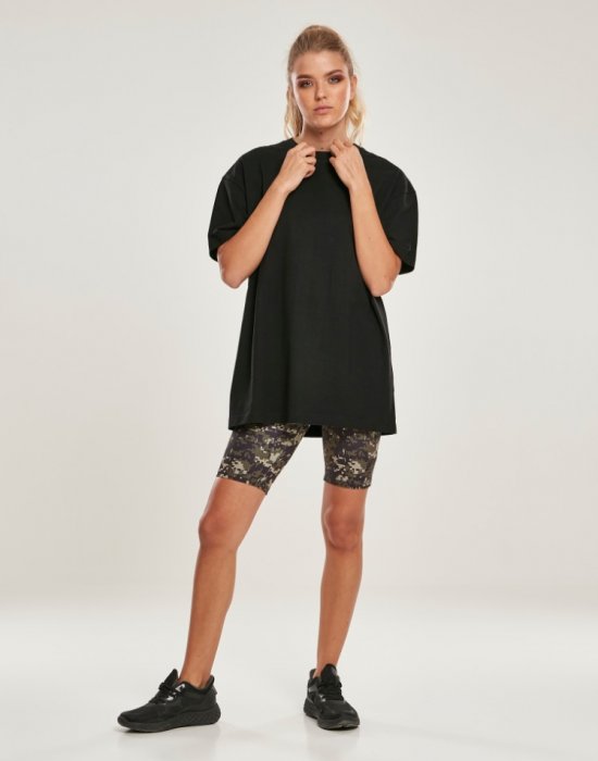 Дамска тениска в черен цвят Urban Classics Ladies Oversized Boyfriend Tee black, Urban Classics, Тениски - Complex.bg