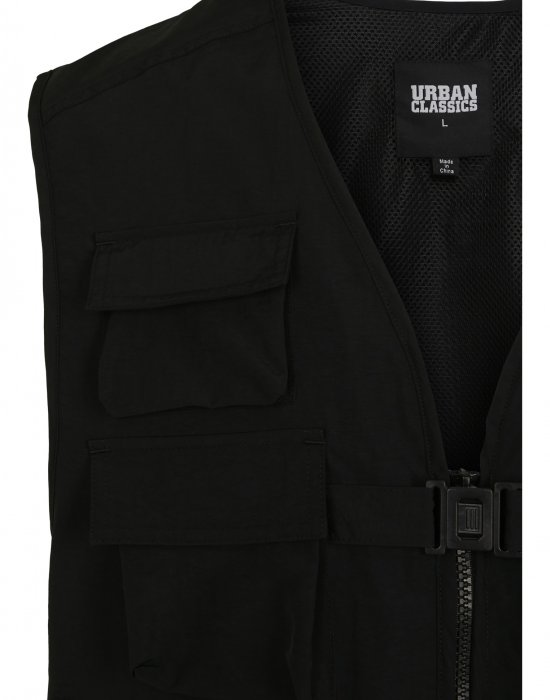 Мъжко яке без ръкави в черно от Urban Classics Tactical Vest, Urban Classics, Якета - Complex.bg