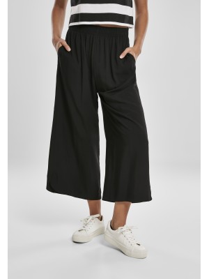 Дамски панталон в черно Urban Classics Ladies Wide Viscose Culotte