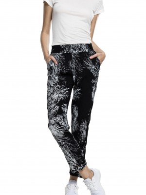 Дамски панталони Urban Classics Ladies Beach Pants limb 