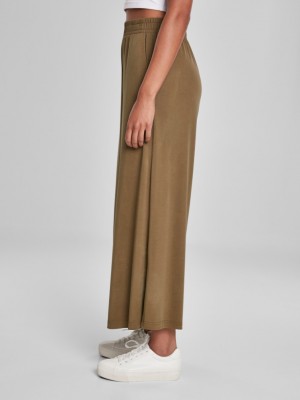 Дамски панталон в масленозелен цвят Urban Classics Ladies Modal Culotte summerolive 