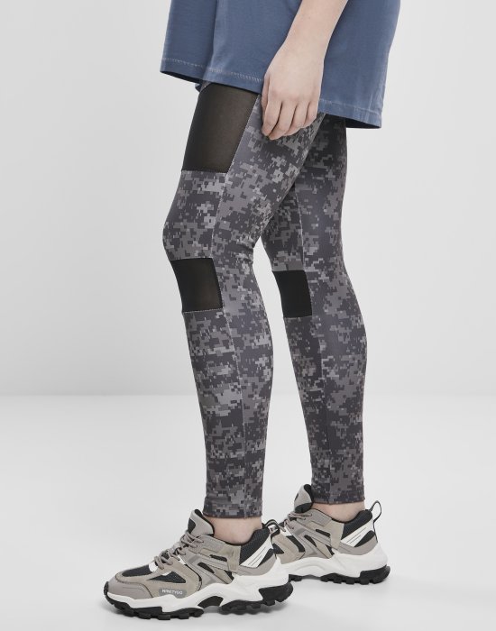 Дамски клин на дигитални камуфлажни шарки в сиво Urban Classics Ladies Camo Tech Mesh Leggings, Urban Classics, Клинове - Complex.bg