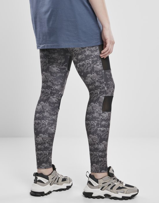 Дамски клин на дигитални камуфлажни шарки в сиво Urban Classics Ladies Camo Tech Mesh Leggings, Urban Classics, Клинове - Complex.bg