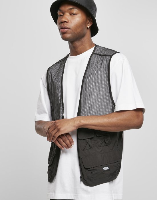 Мъжки елек в черен цвят Urban Classics Light Pocket Vest, Urban Classics, Якета - Complex.bg