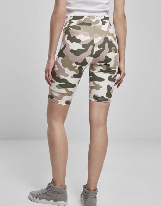 Дамски къс клин в камуфлажен десен Urban Classics High Waist Camo Tech Cycle Shorts duskrose camo, Urban Classics, Клинове - Complex.bg