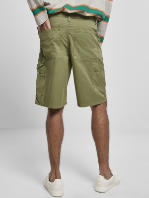 Мъжки къси панталони в масленозелен цвят Urban Classics Carpenter