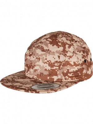 Шапка в бежов камуфлаж Urban Classics Multicam Jockey Cap 