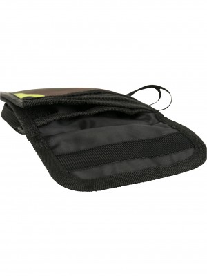 Мини чантичка - торбичка в камуфлаж Urban Classics Neck Pouch Oxford