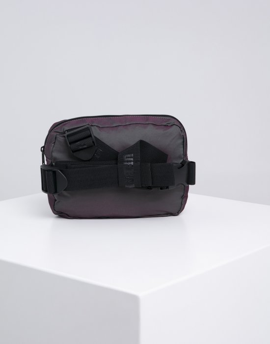 Чанта за гърди в тъмночервен цвят Urban Classics Chest Bag, Urban Classics, Чанти и Раници - Complex.bg