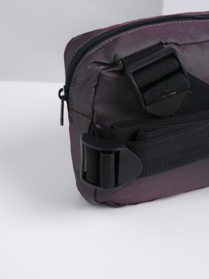 Чанта за гърди в тъмночервен цвят Urban Classics Chest Bag