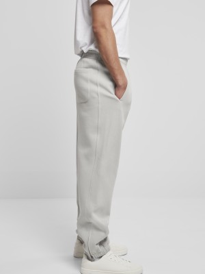 Мъжко изчистено долнище в светлосив цвят Urban Classics  Мъжко изчистено долнище в светлосив цвят Urban Classics