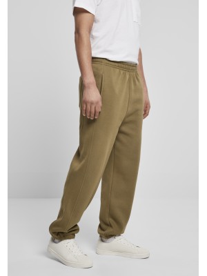 Мъжко изчистено долнище в цвят маслина Urban Classics 