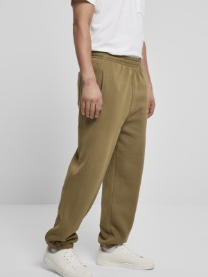 Мъжко изчистено долнище в цвят маслина Urban Classics  Мъжко изчистено долнище в цвят маслина Urban Classics